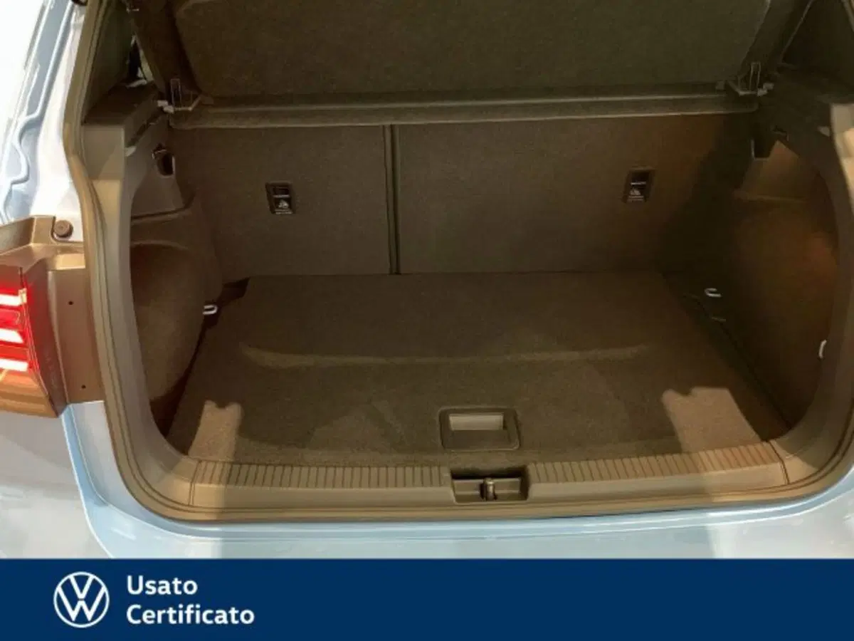 Volkswagen T-Cross nuova a Vicenza (20)