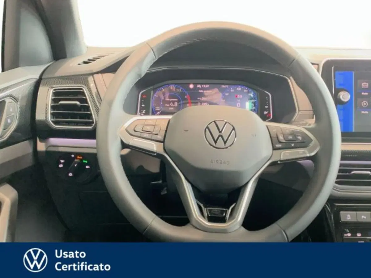 Volkswagen T-Cross nuova a Vicenza (8)