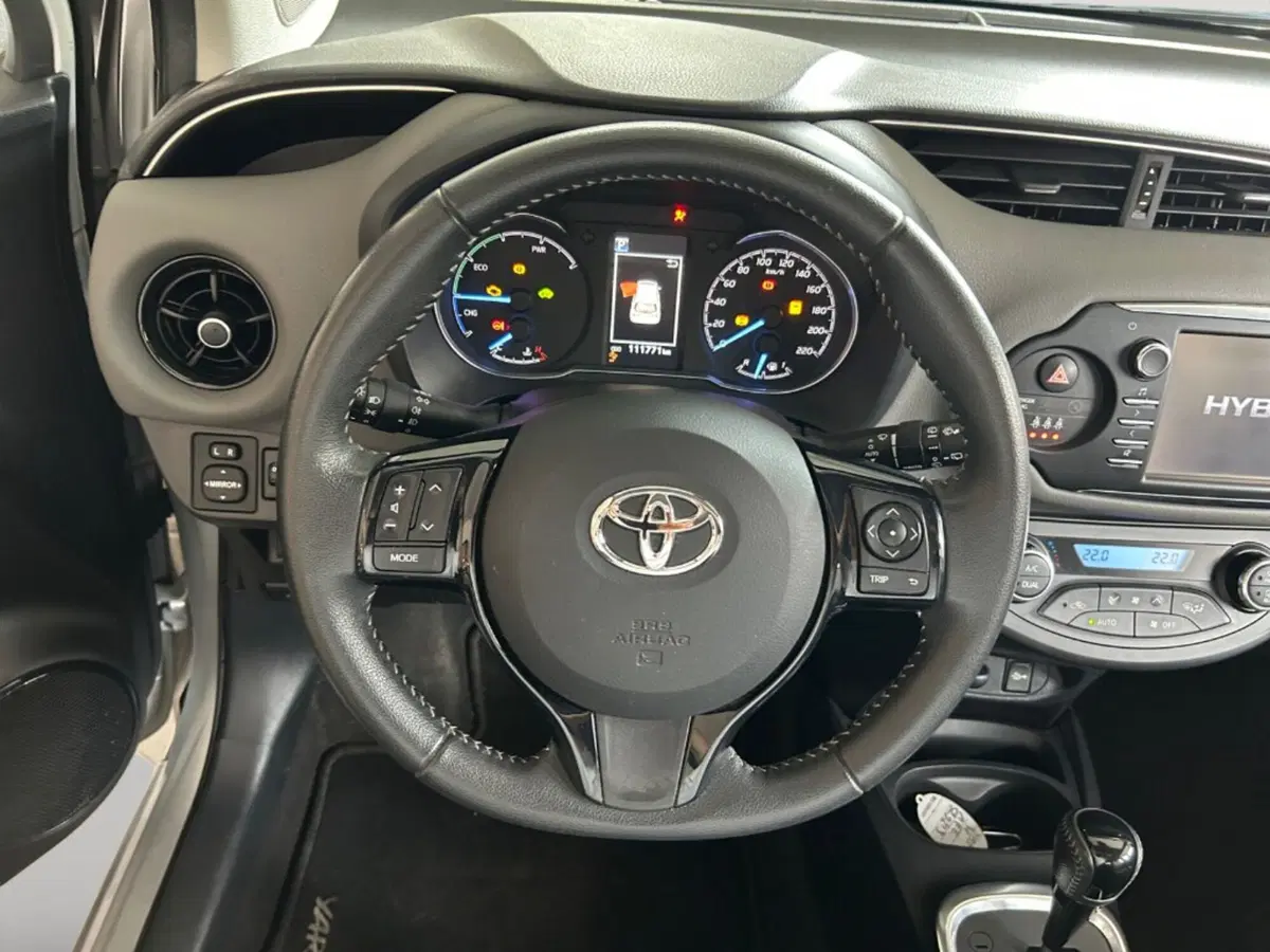 Toyota Yaris usata a Verona (8)
