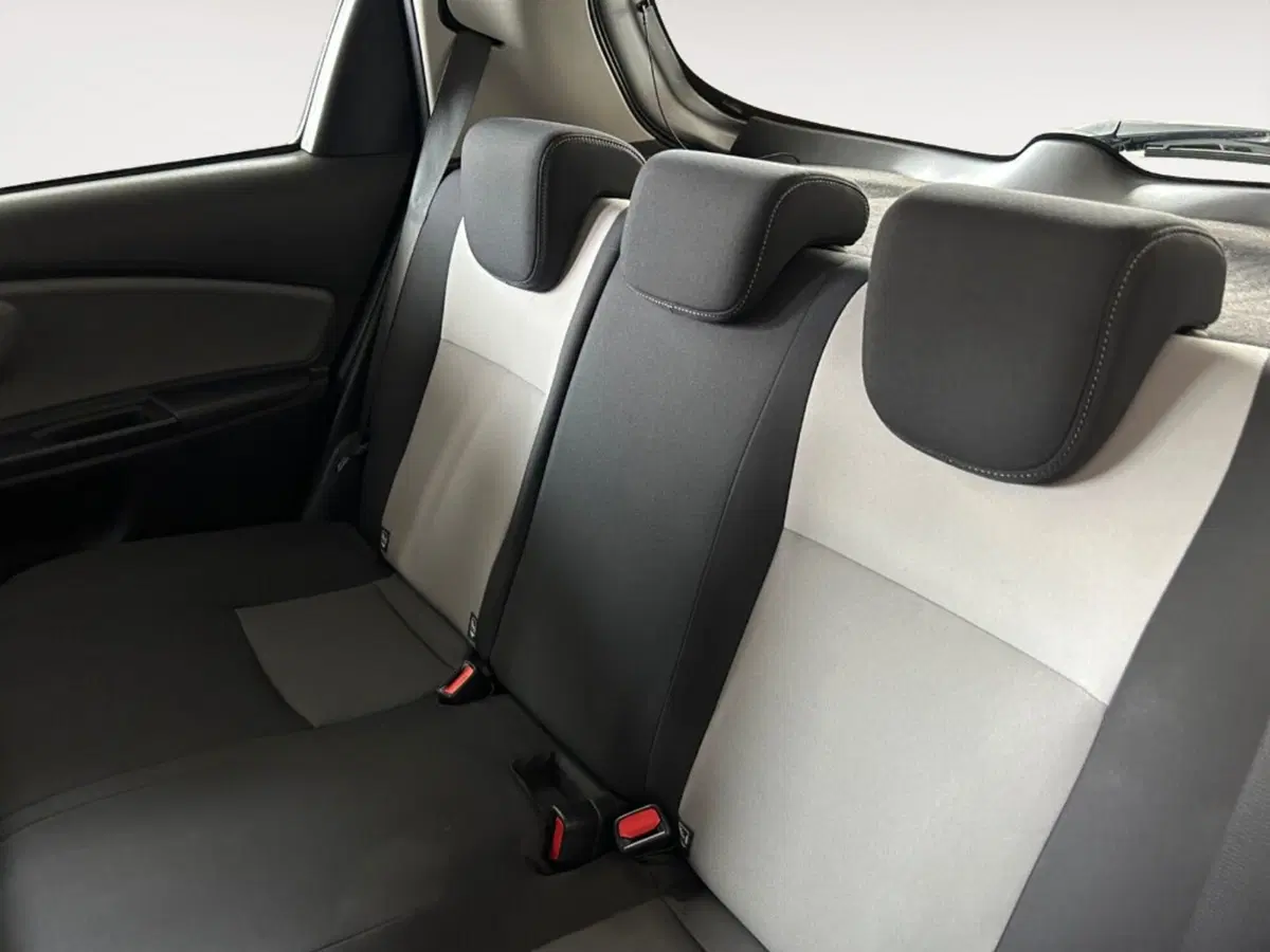 Toyota Yaris usata a Verona (9)