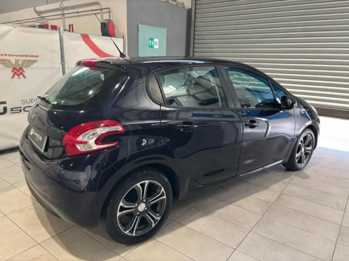 Peugeot 208 usata a Caserta (3)