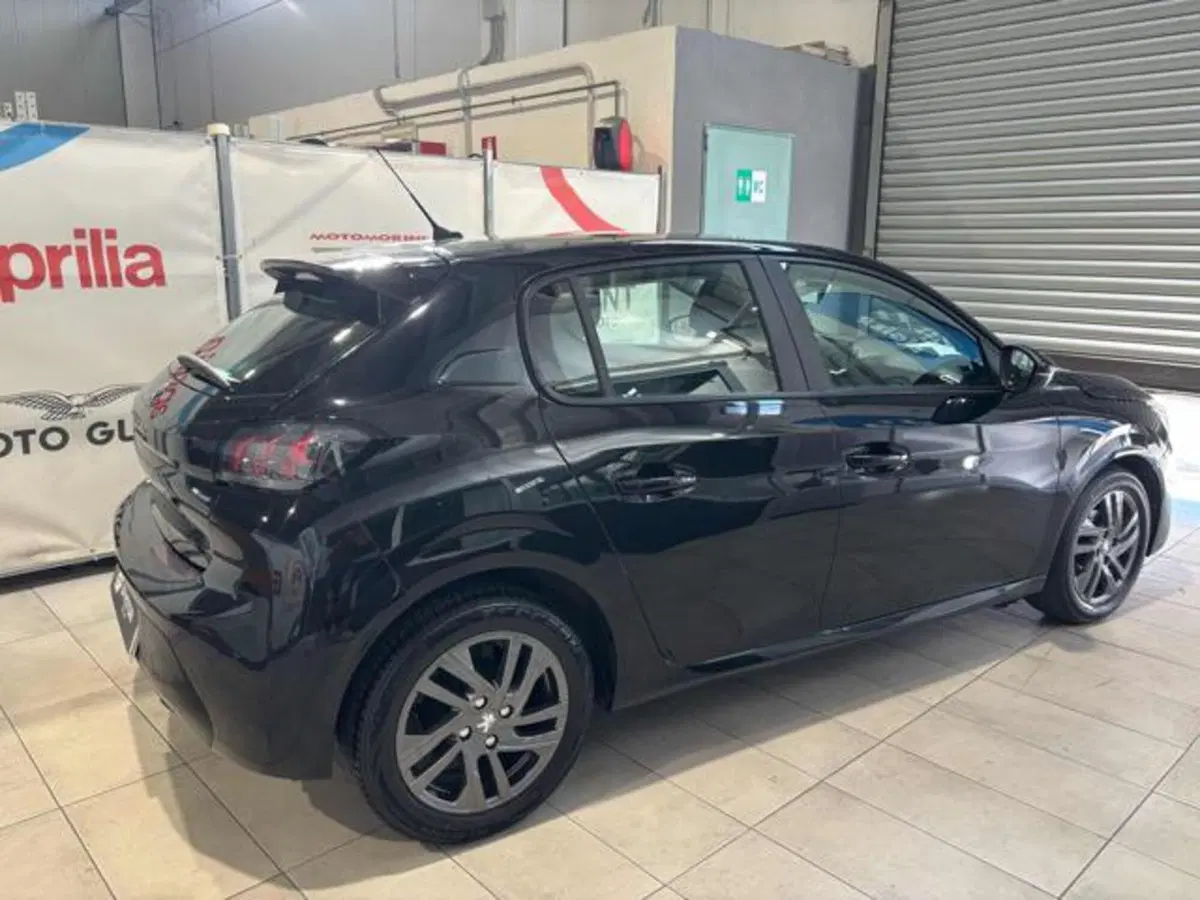 Peugeot 208 usata a Caserta (4)