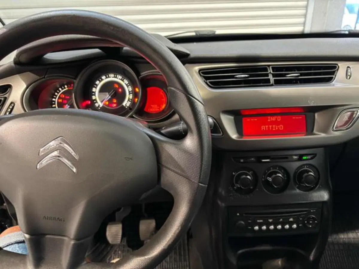 Citroen C3 usata a Caserta (6)