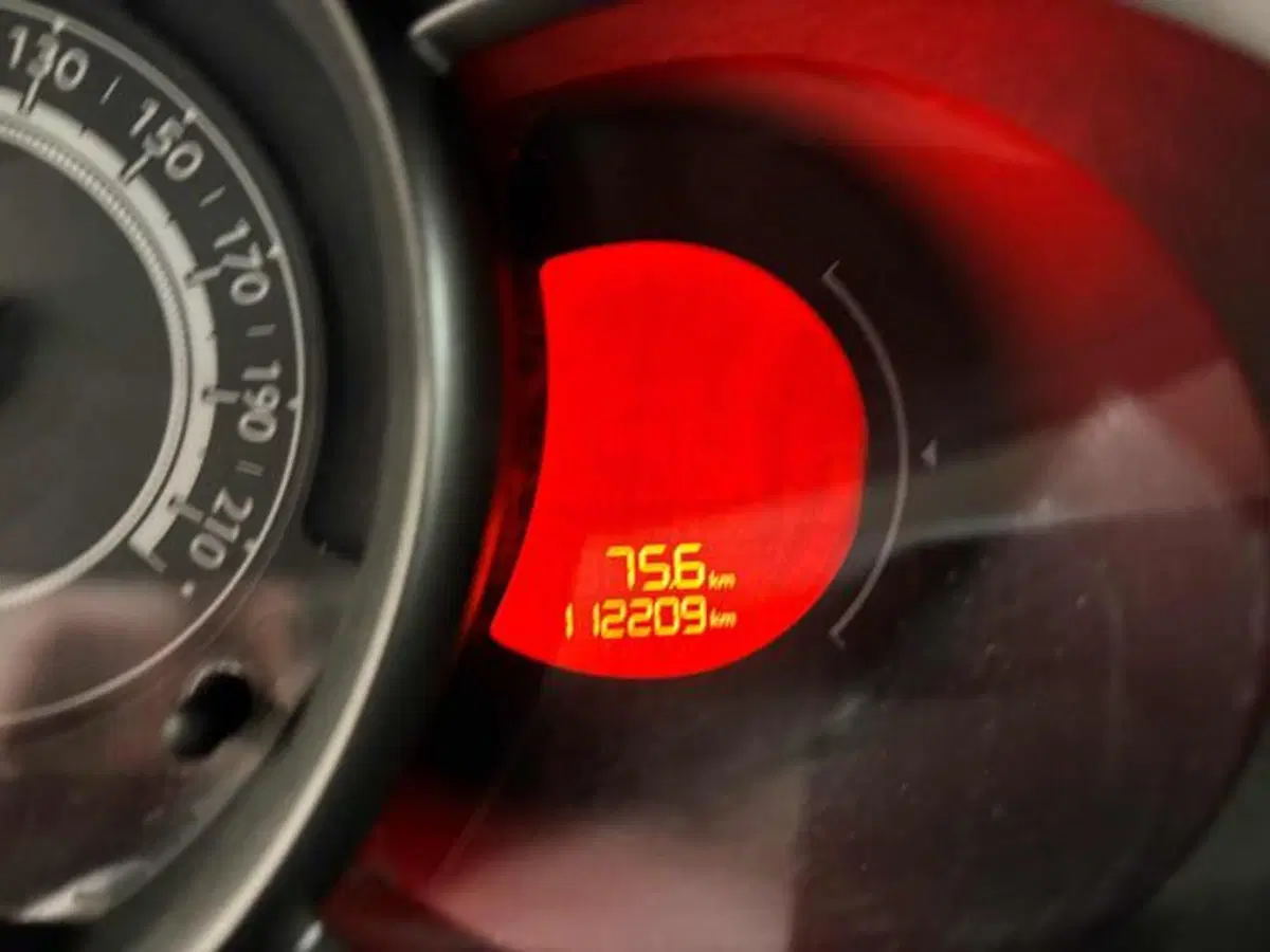 Citroen C3 usata a Caserta (7)