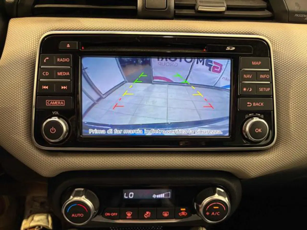 Nissan Micra usata a Caserta (9)