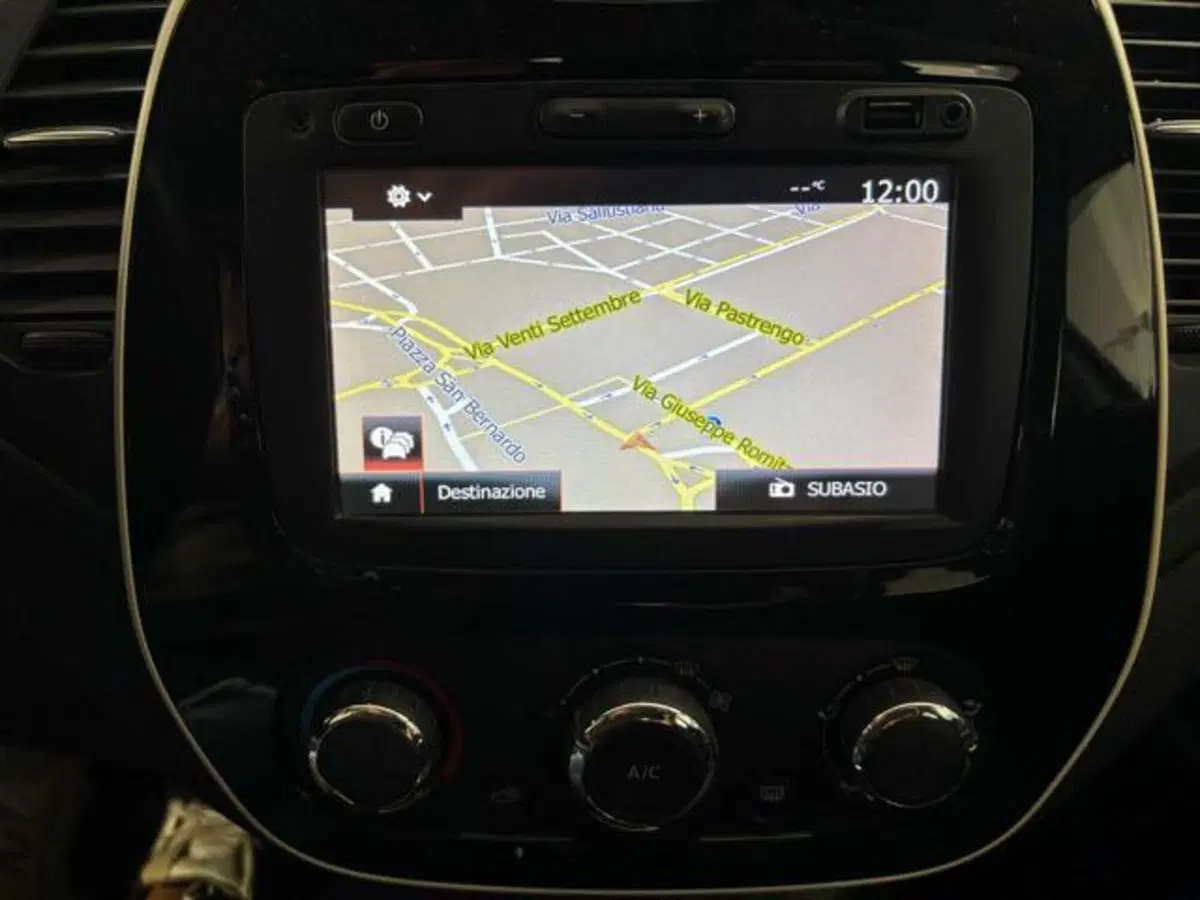 Renault Captur usata a Caserta (10)