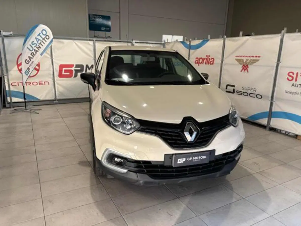 Renault Captur usata a Caserta (2)