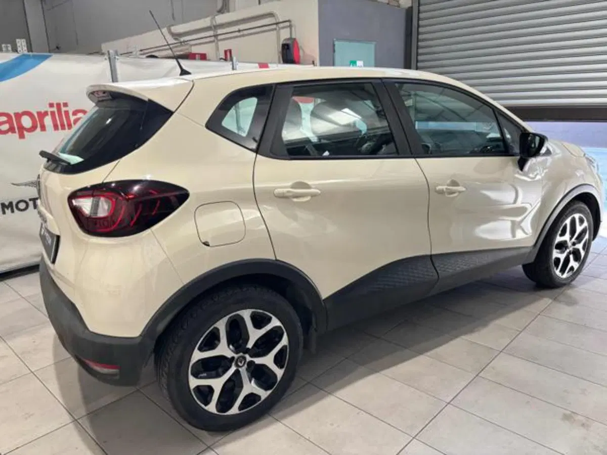 Renault Captur usata a Caserta (4)