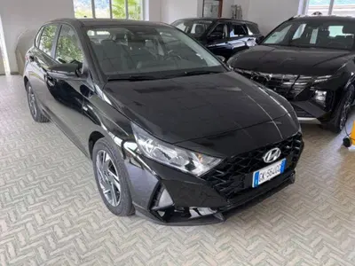 Hyundai i20 1.0 t-gdi 48V Connectline imt del 2022 usata a Montecrestese
