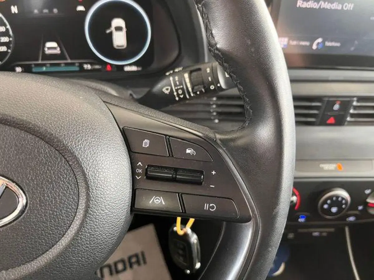 Hyundai i20 usata a Verbano Cusio Ossola (10)