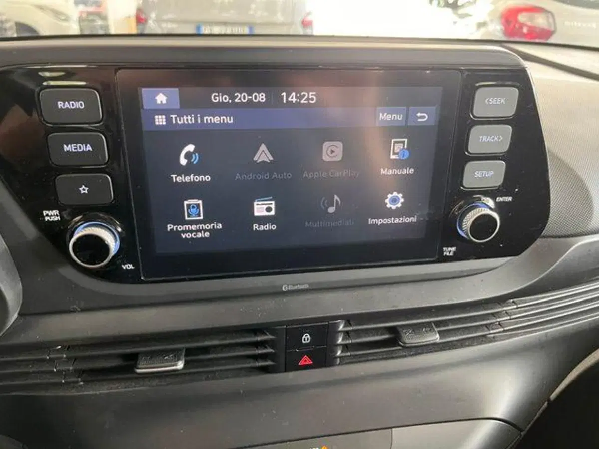 Hyundai i20 usata a Verbano Cusio Ossola (13)