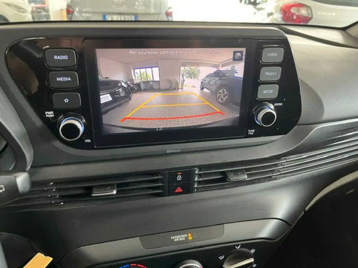 Hyundai i20 usata a Verbano Cusio Ossola (16)