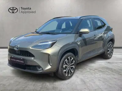 Toyota Yaris Cross Trend fwd 115cv e-cvt del 2023 usata a Civate