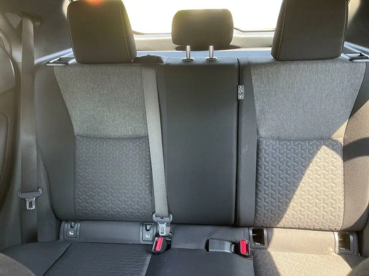 Toyota Yaris Cross usata a Lecco (11)