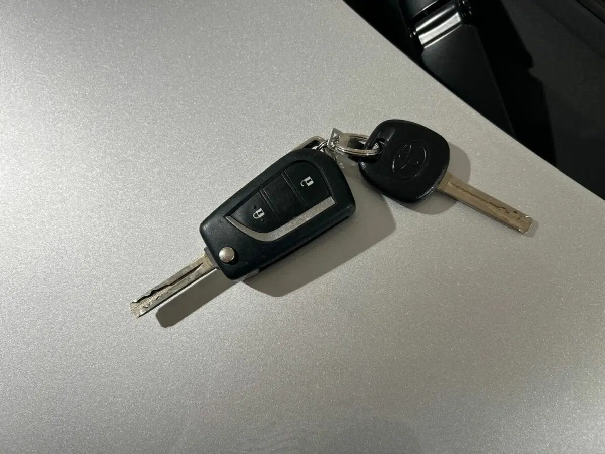 Toyota Yaris usata a Lecco (15)