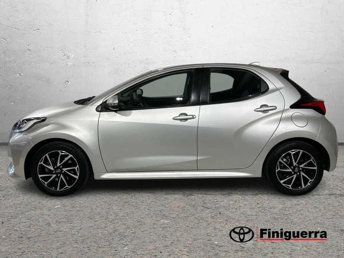 Toyota Yaris usata a Lecco (7)