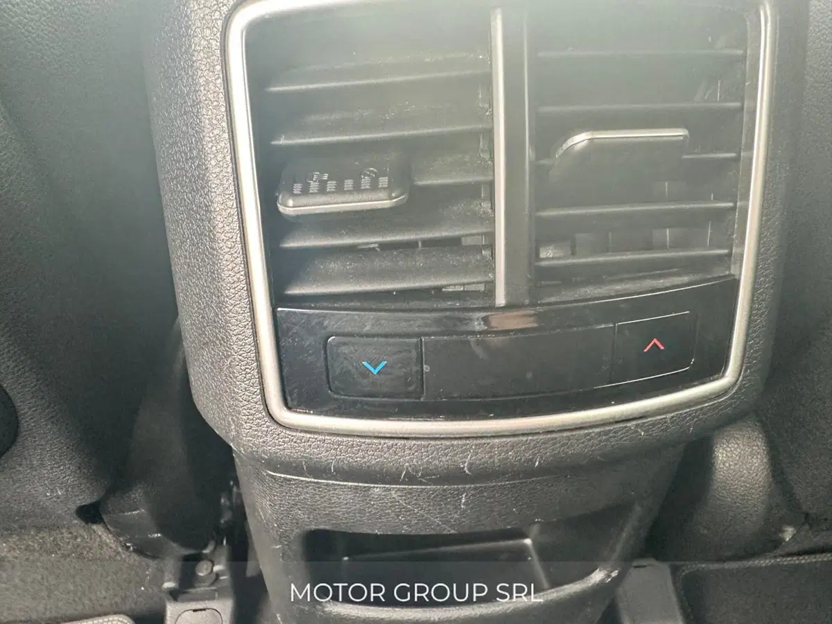 Kia Sportage usata a Napoli (19)