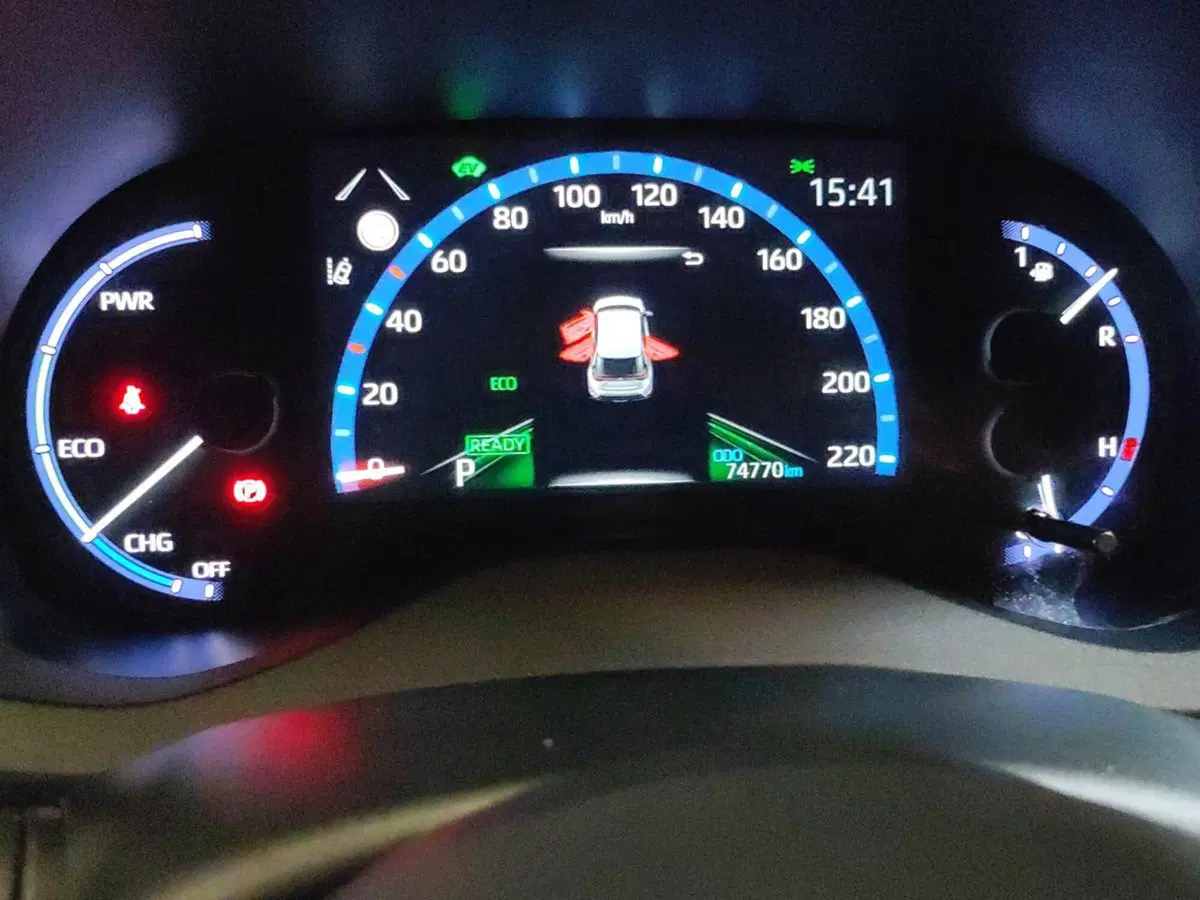 Toyota Yaris Cross usata a Milano (10)