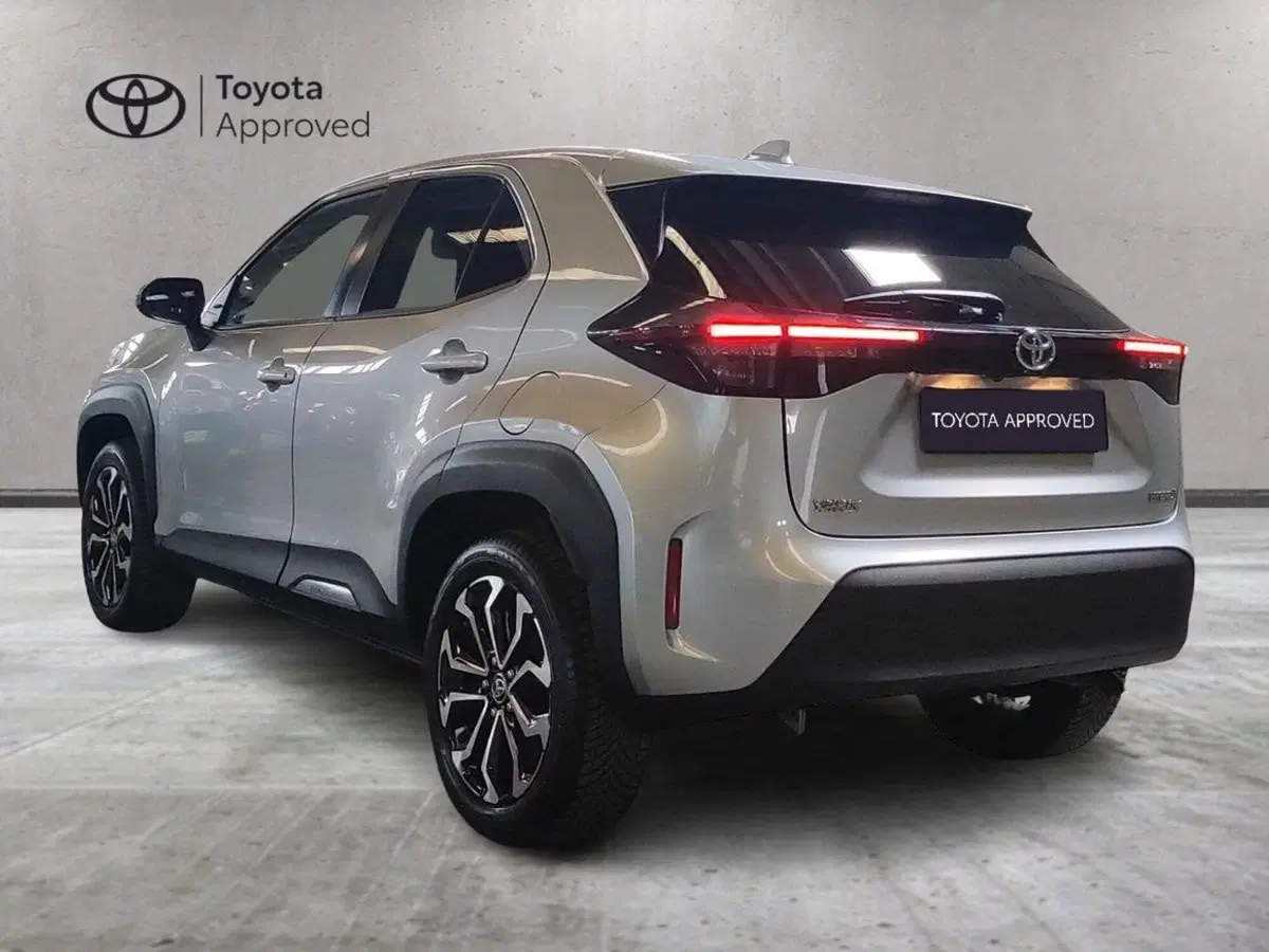 Toyota Yaris Cross usata a Milano (6)