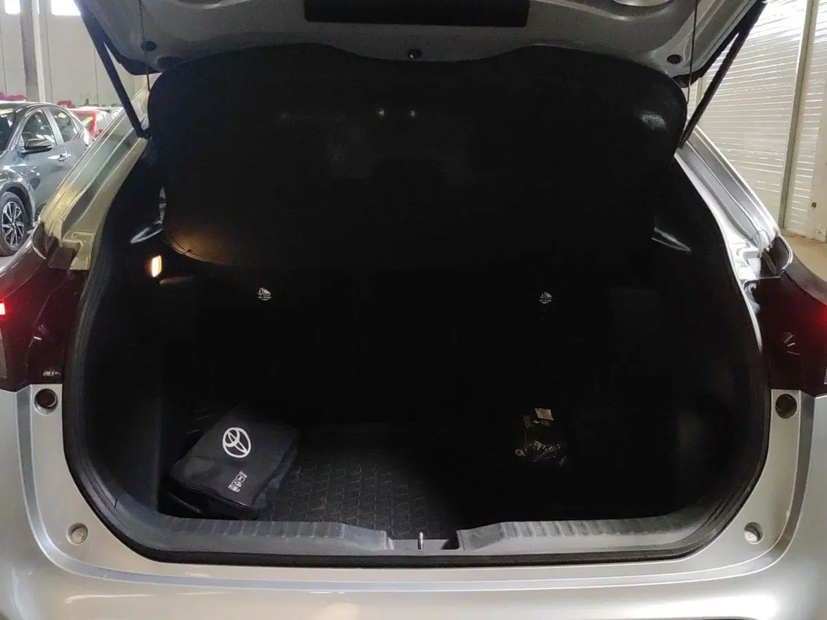 Toyota Yaris Cross usata a Milano (7)
