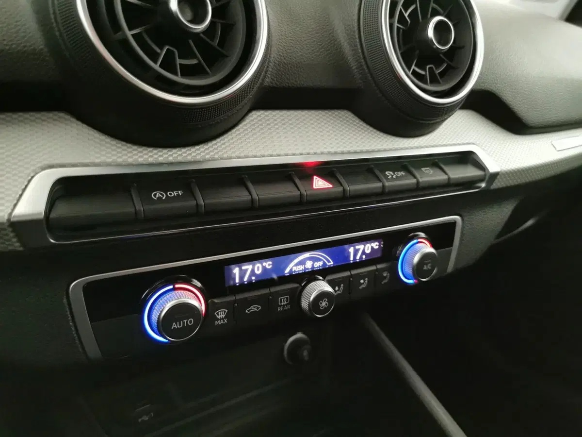Audi Q2 usata a Chieti (17)