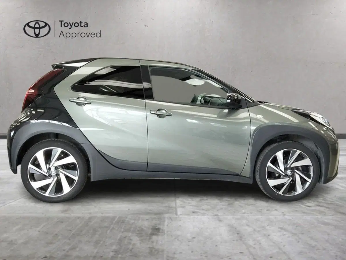 Toyota Aygo X usata a Roma (5)