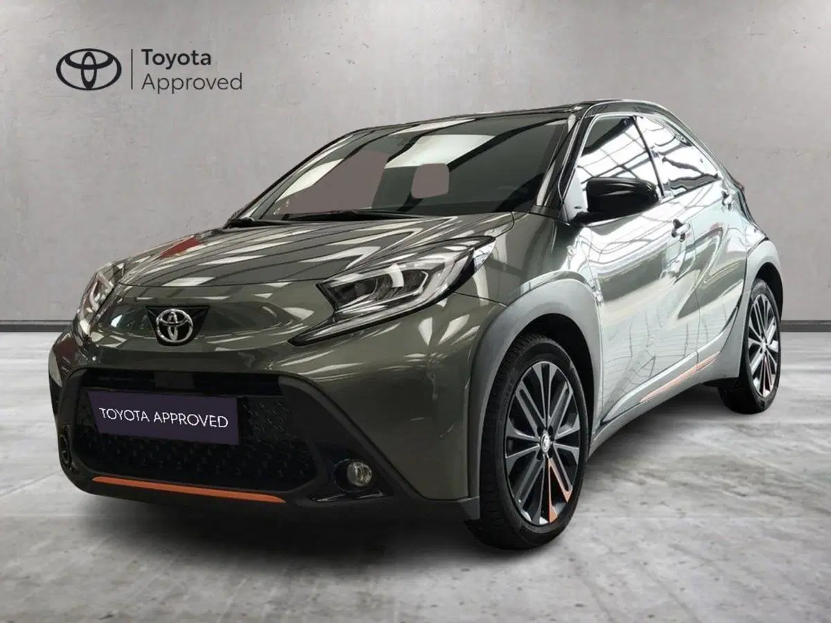 Toyota Aygo X usata a Roma