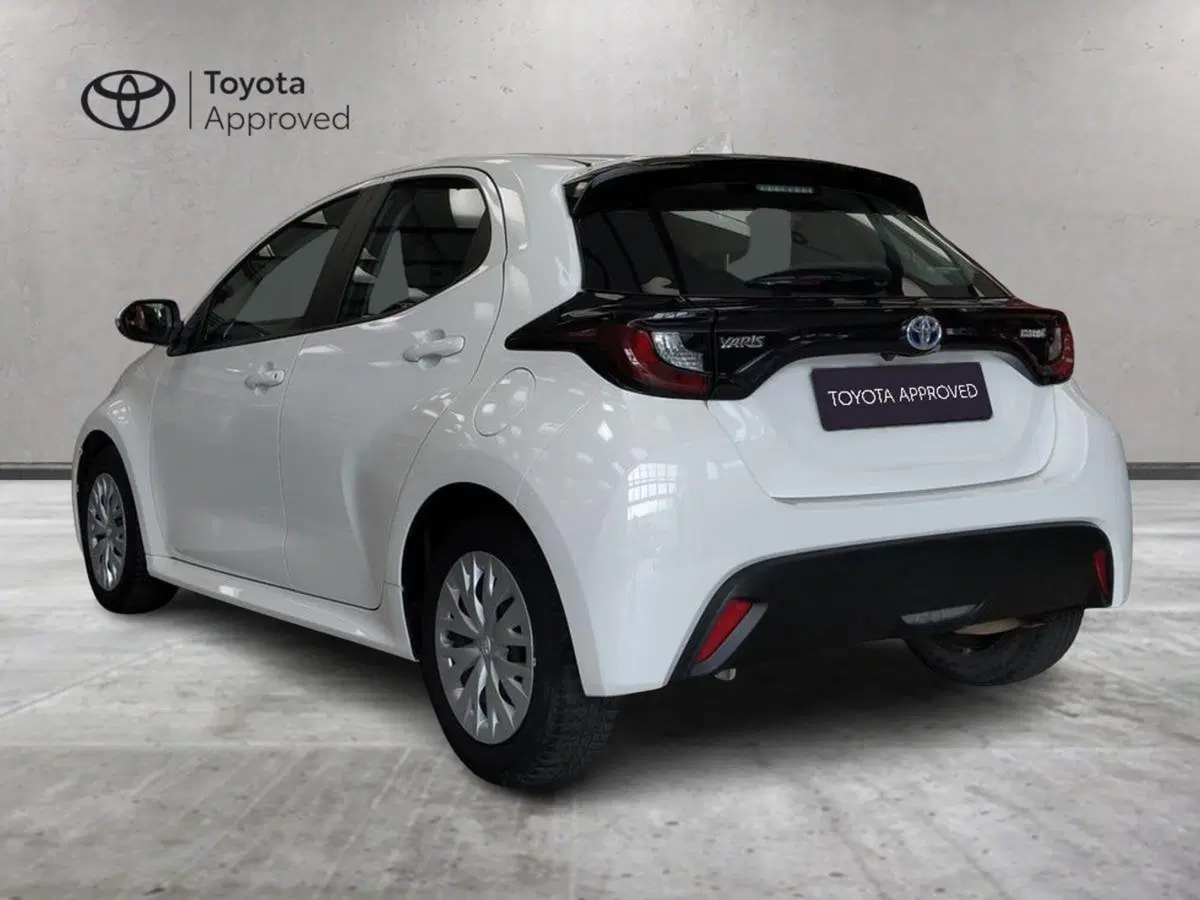 Toyota Yaris usata a Roma (4)