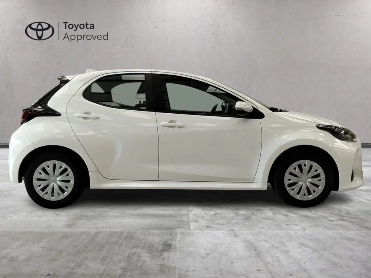 Toyota Yaris usata a Roma (5)