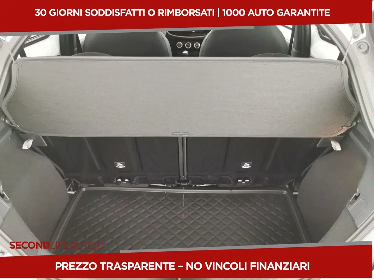 Toyota Aygo X nuova a Chieti (7)