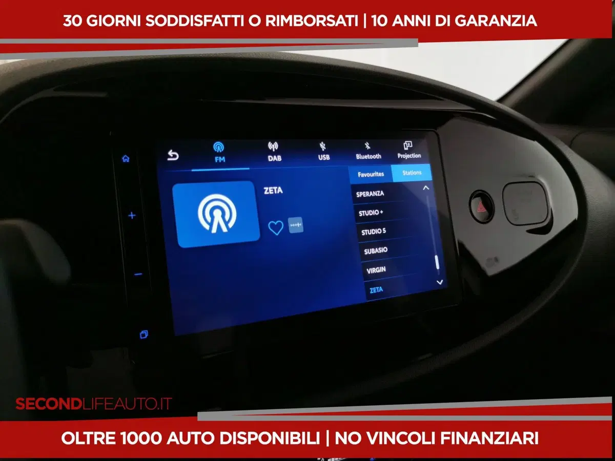 Toyota Aygo X usata a Chieti (12)
