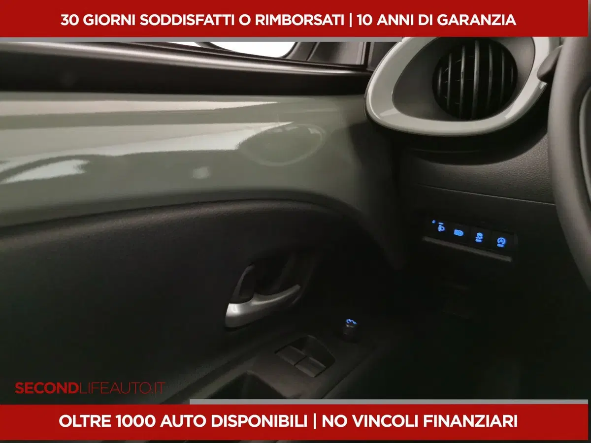 Toyota Aygo X usata a Chieti (18)