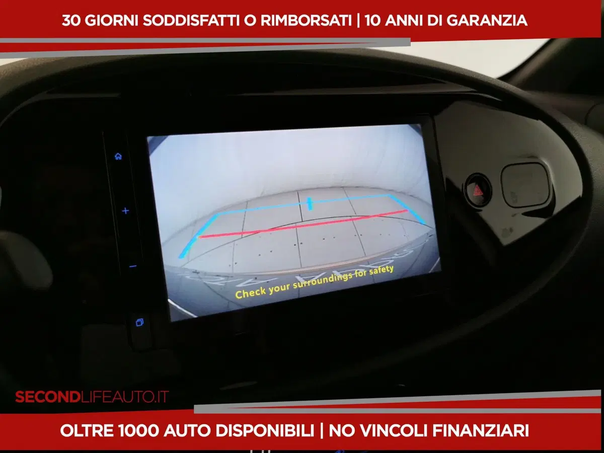 Toyota Aygo X usata a Chieti (9)