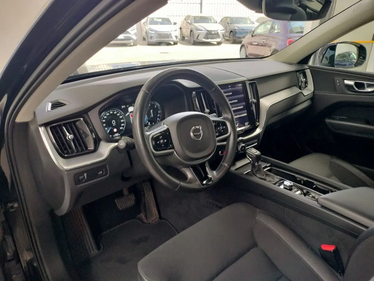 Volvo XC60 usata a Modena (9)