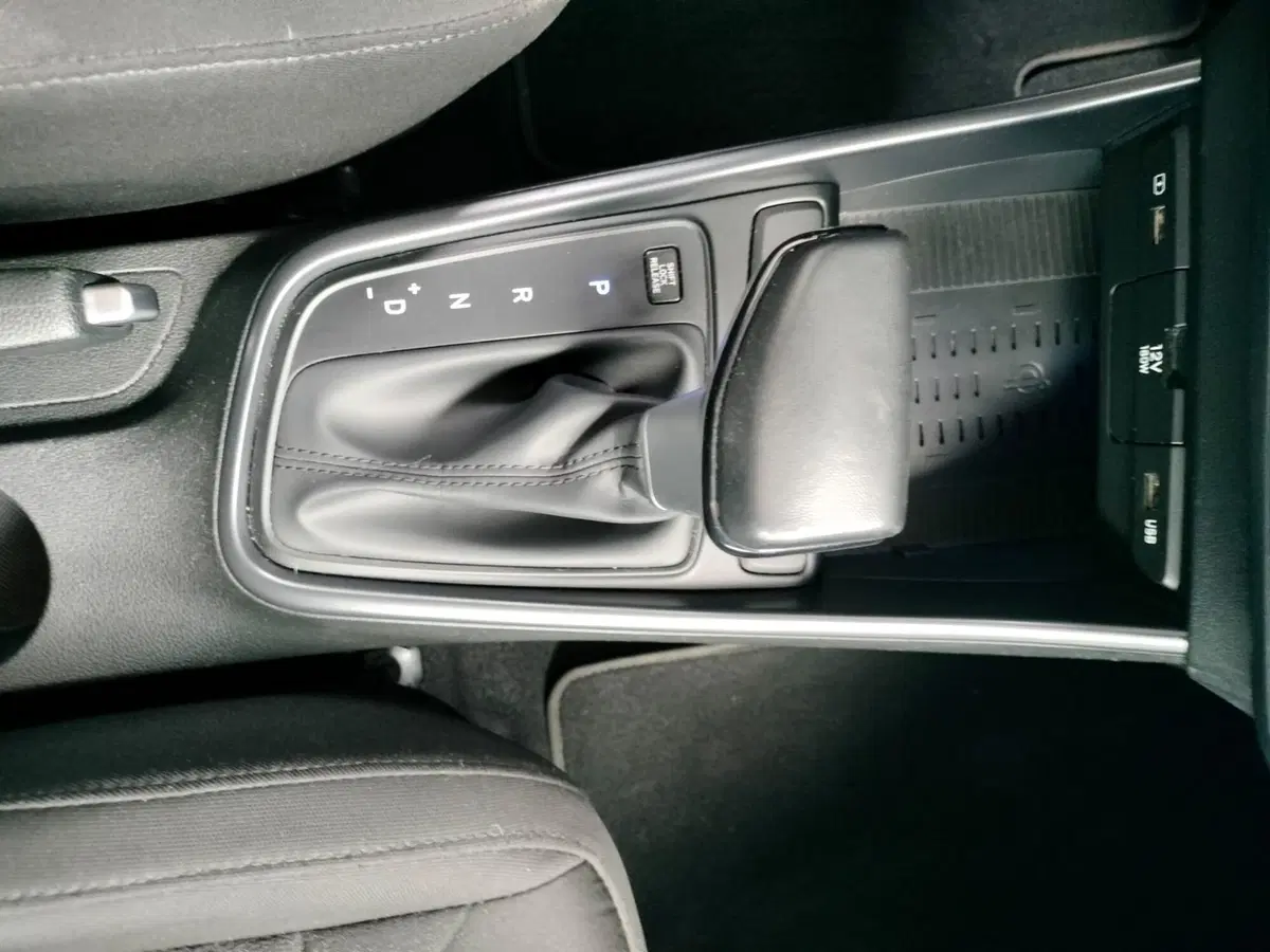Hyundai Bayon usata a Modena (12)
