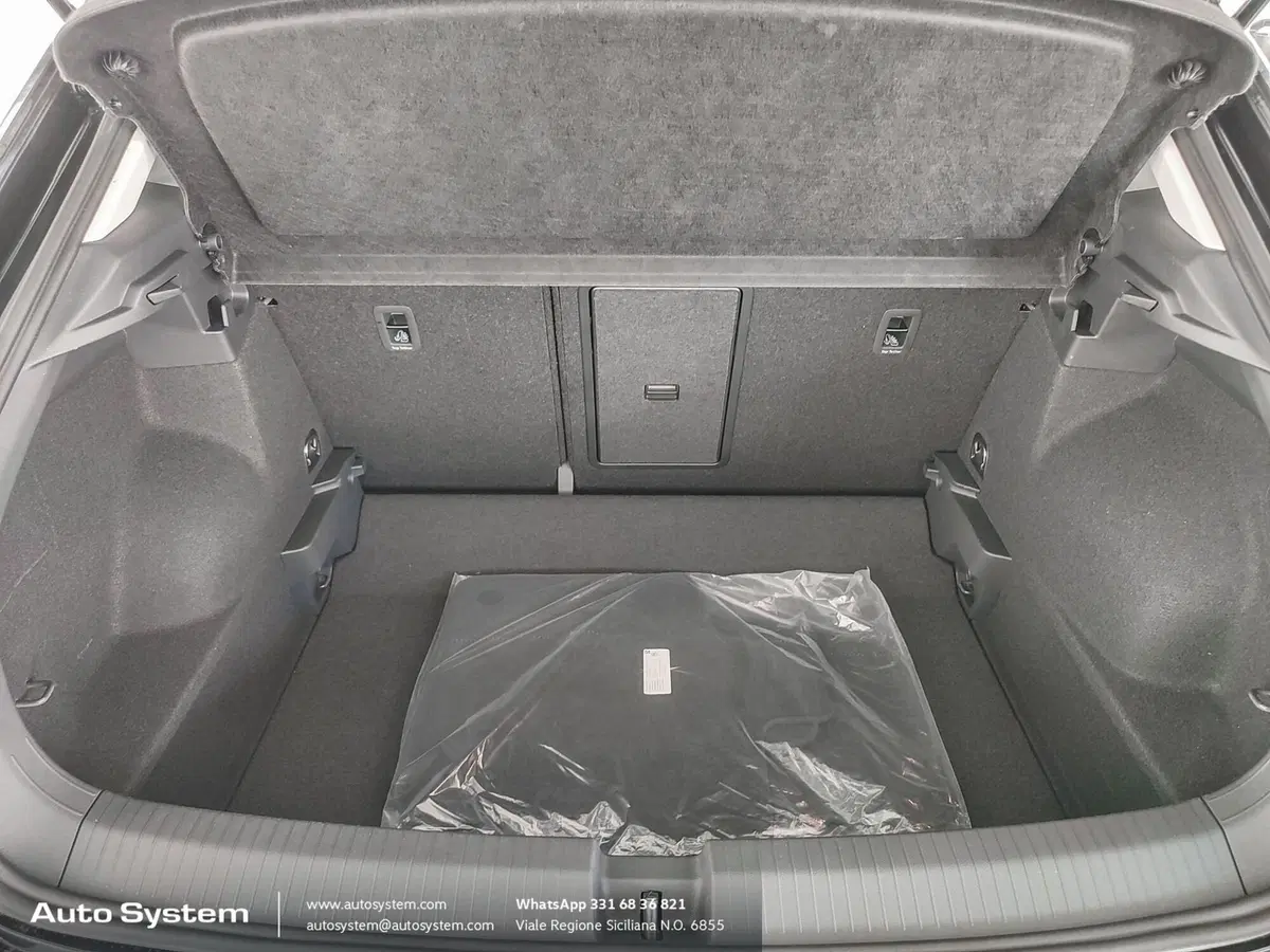 Volkswagen T-Roc usata a Palermo (17)
