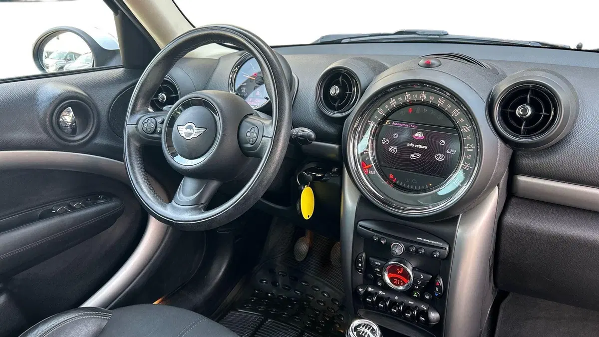 MINI Mini Countryman usata a Parma (16)