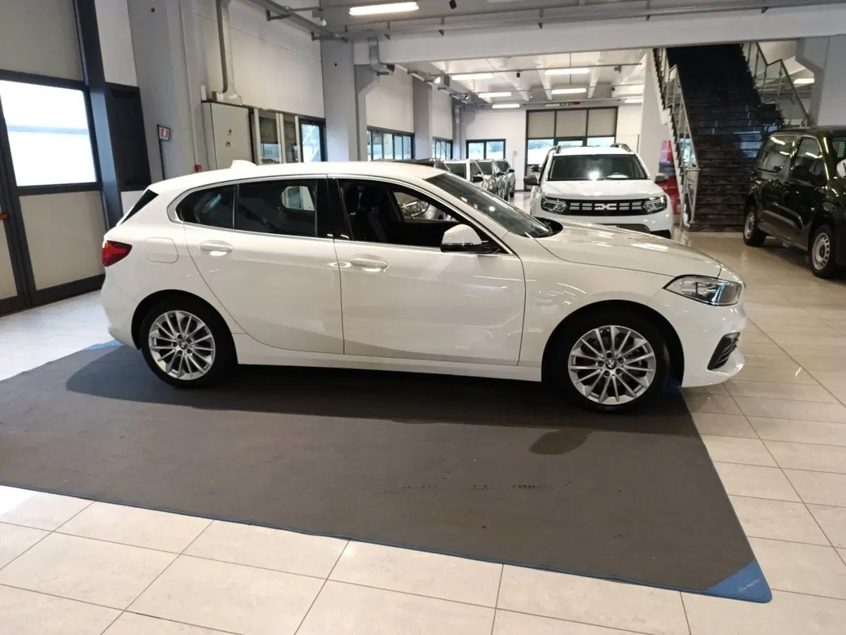 BMW Serie 1 usata a Ferrara (7)