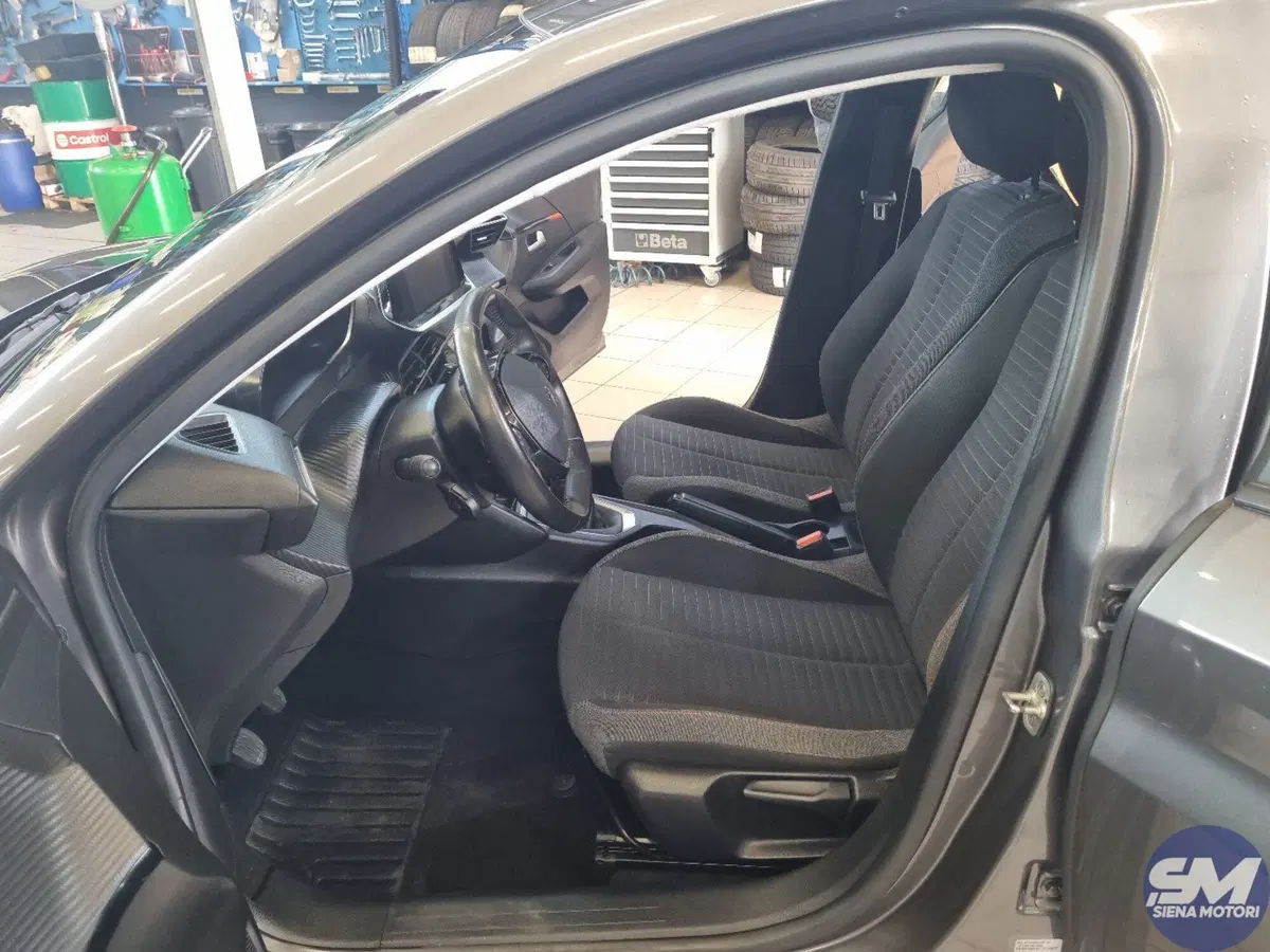 Peugeot 208 usata a Siena (16)