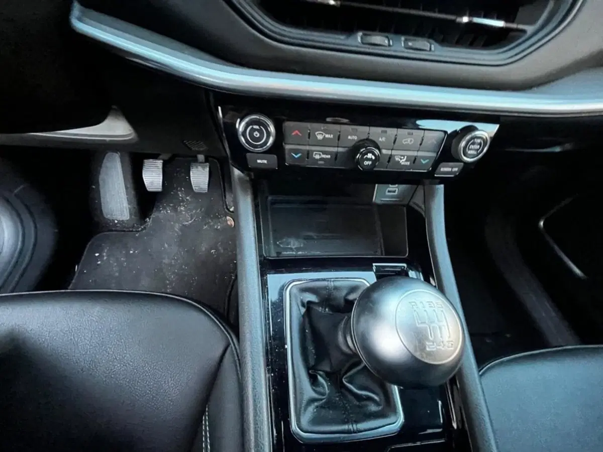 Jeep Compass usata a Salerno (12)