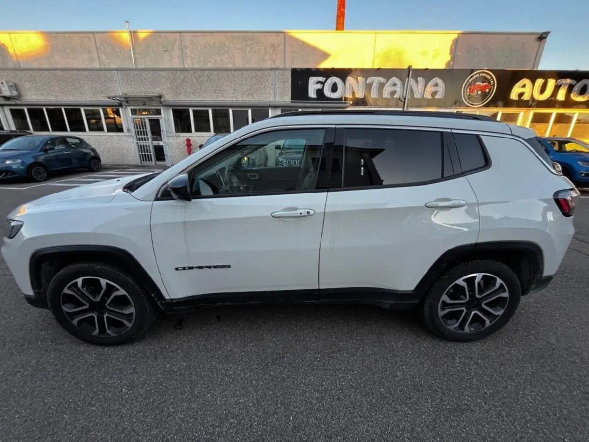 Jeep Compass usata a Salerno (2)