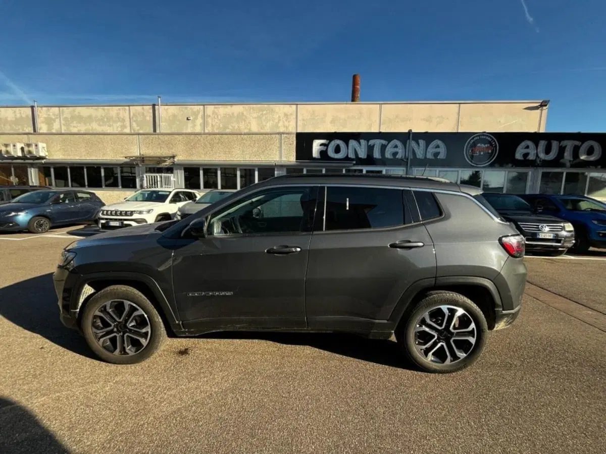 Jeep Compass usata a Salerno (10)