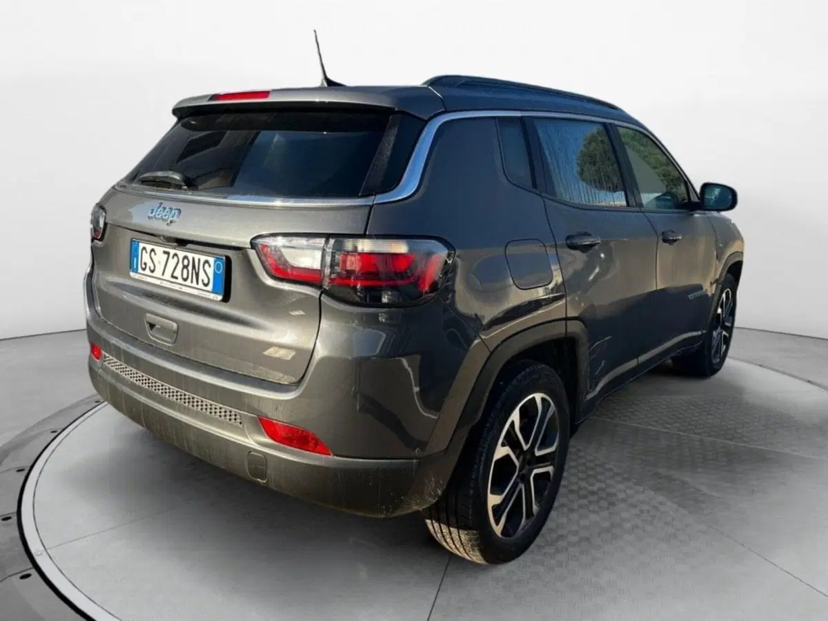 Jeep Compass usata a Salerno (4)