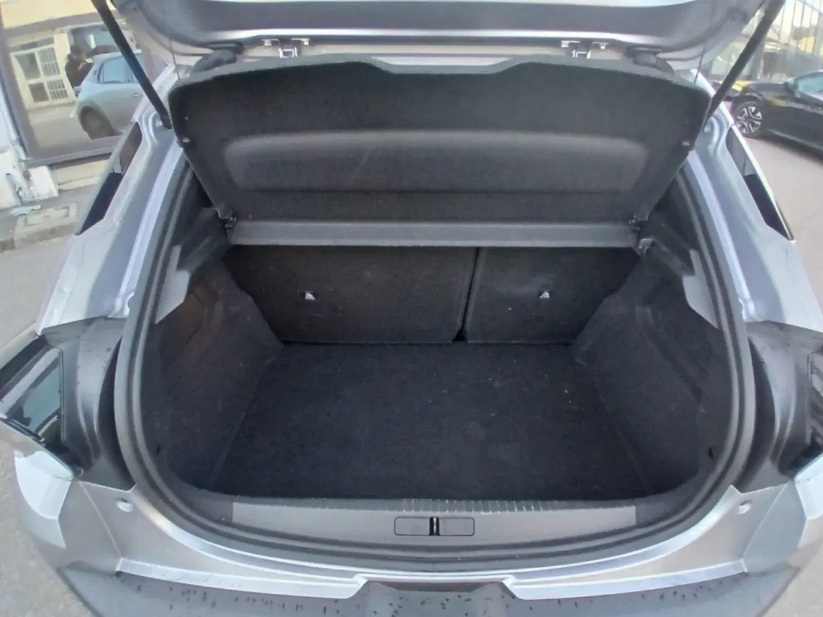 Lancia Ypsilon usata a Salerno (10)