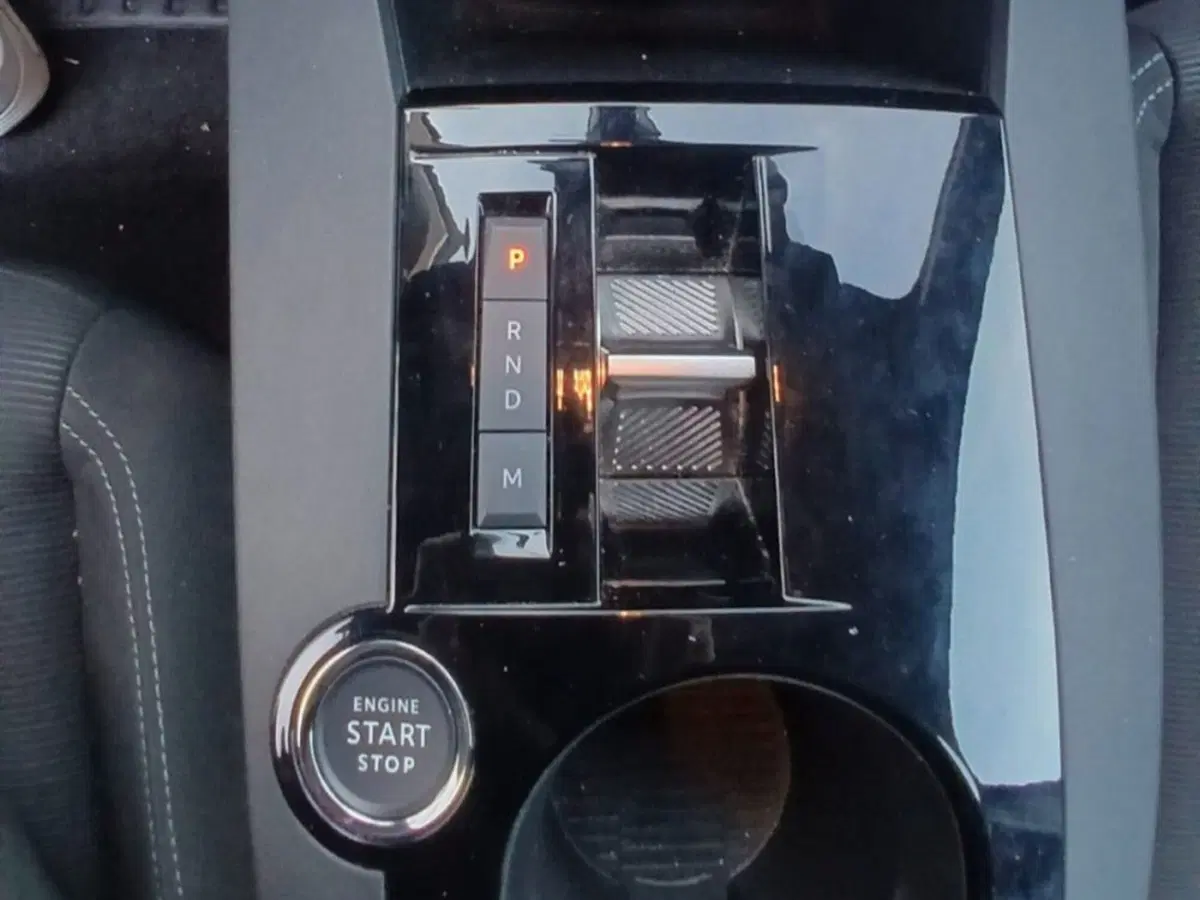 Lancia Ypsilon usata a Salerno (11)