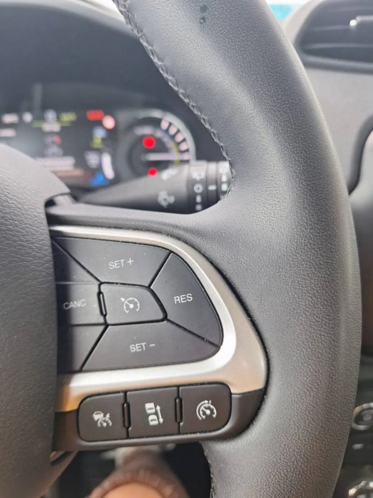 Jeep Renegade usata a Salerno (15)