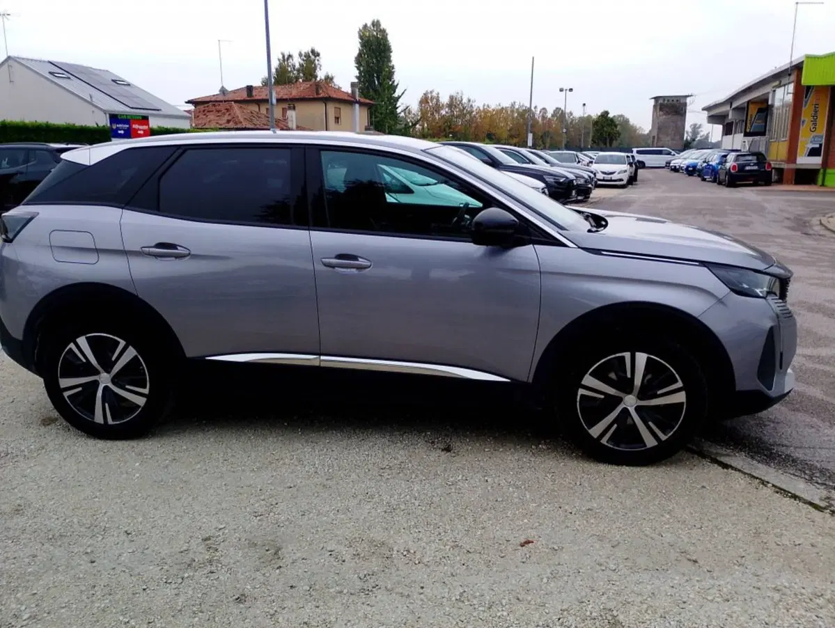 Peugeot 3008 usata a Salerno (12)