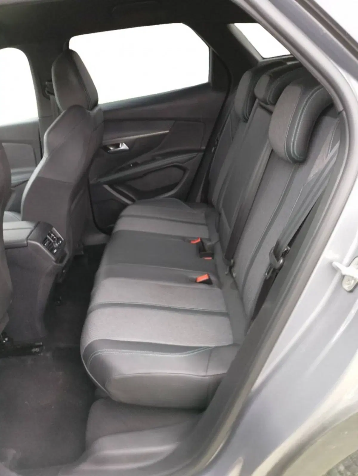 Peugeot 3008 usata a Salerno (7)
