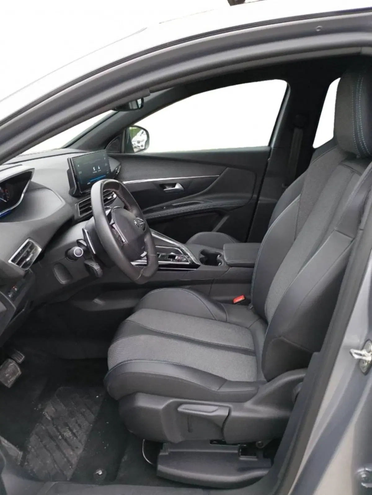 Peugeot 3008 usata a Salerno (8)