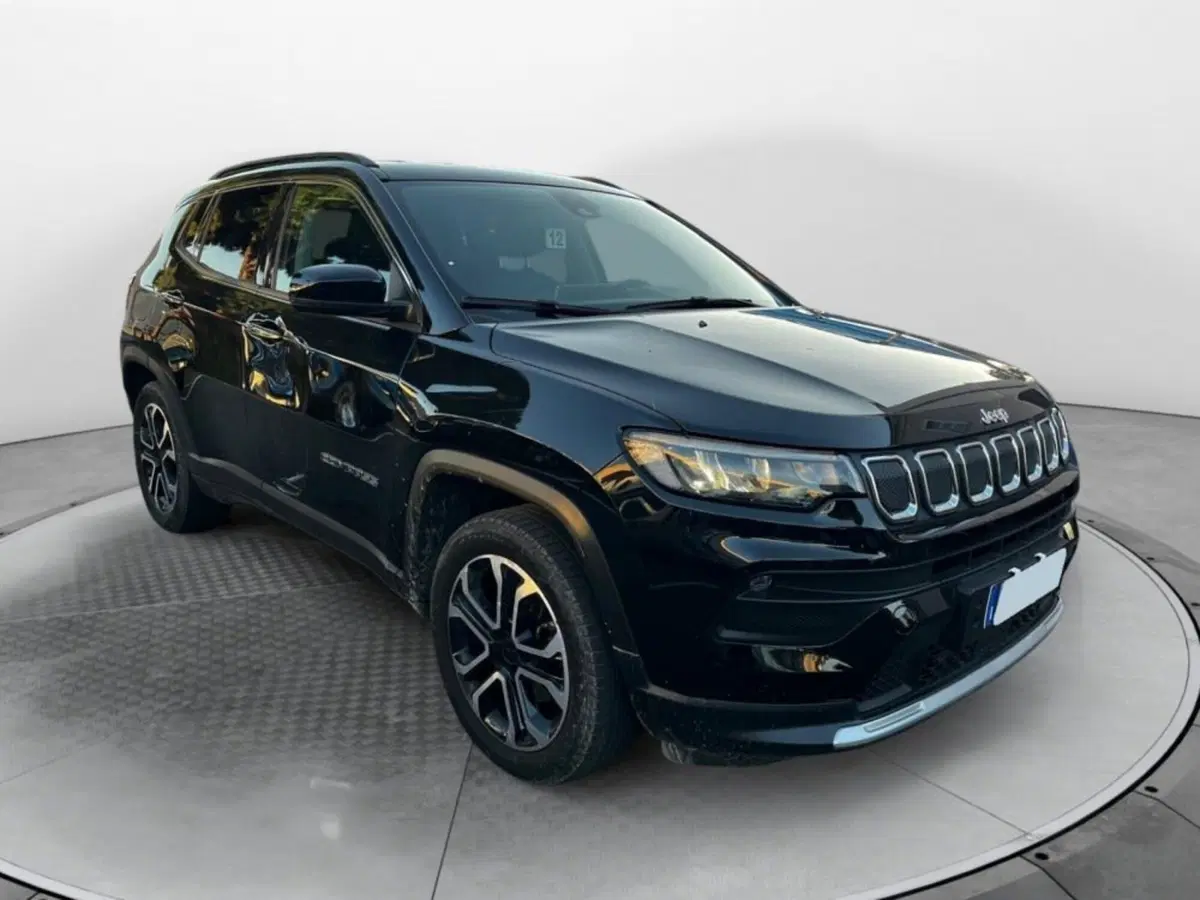 Jeep Compass usata a Salerno (2)